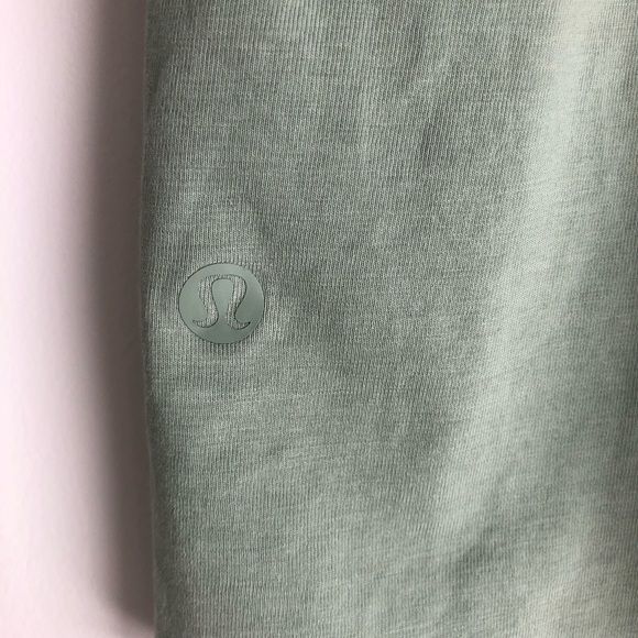 Lululemon All Tied Up Tank in Palm Court - Picture 5 of 6